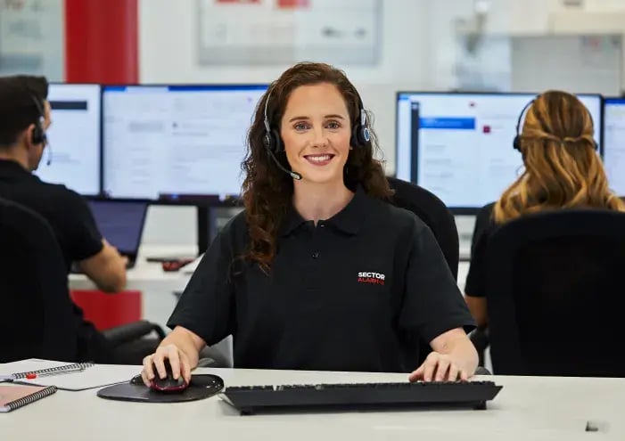 Boka en kostnadsfri konsultation med en av våra säkerhetsexperter.