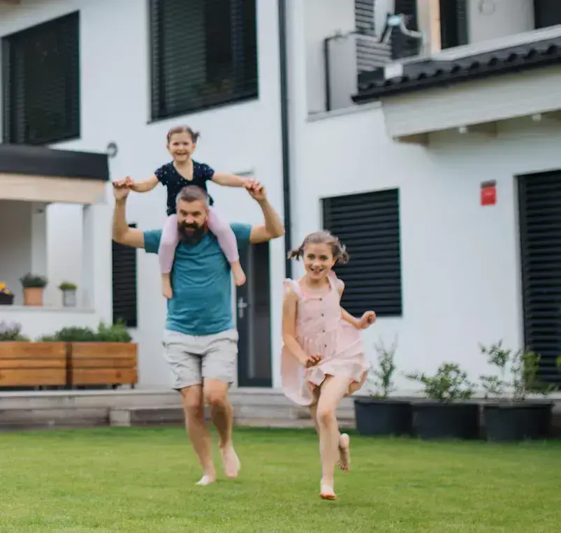 Trygghet med vårt övervakade villalarm  Trygghet med vårt övervakade villalarm