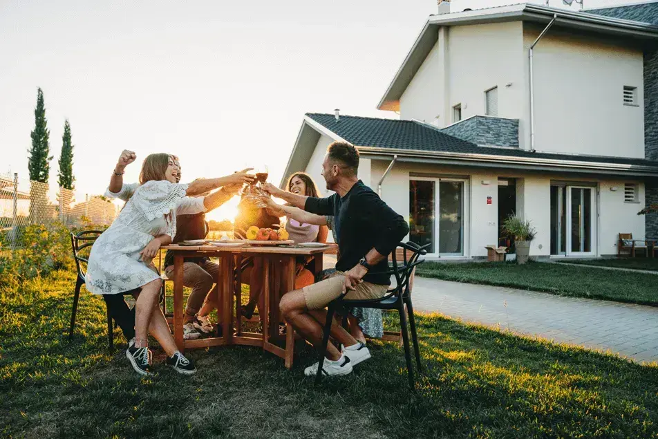 Ett klick ifrån ditt pris... Ett klick ifrån ditt pris...